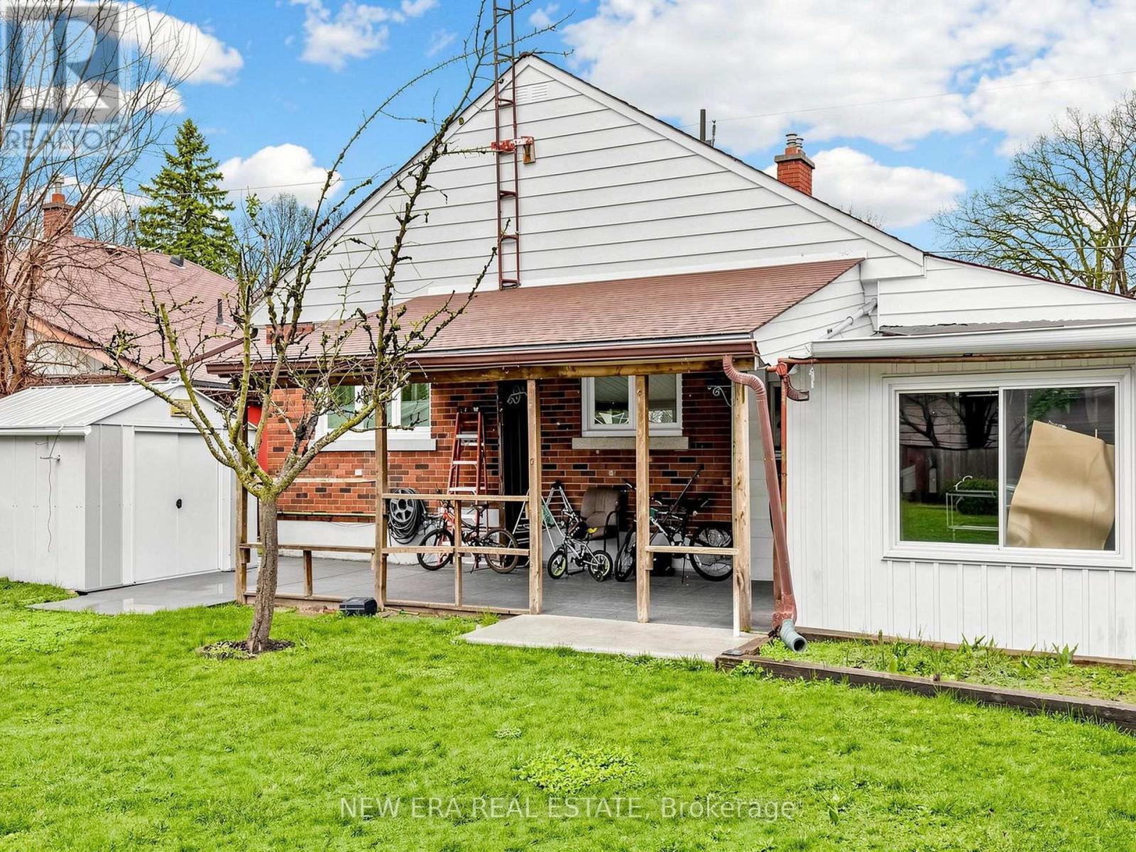 48 Christopher Drive, Cambridge, ON - Outdoor