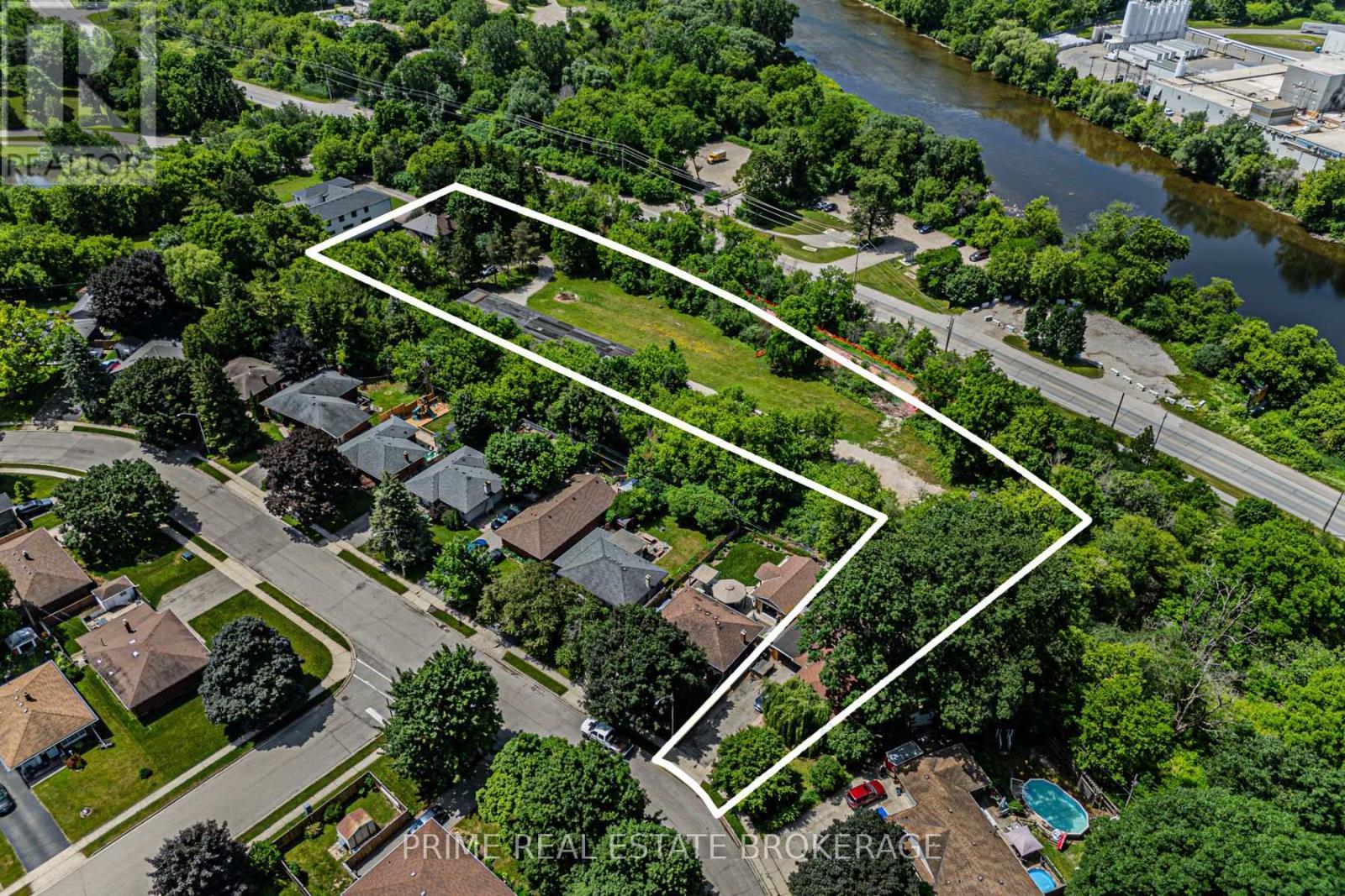 201 Water Street S, Cambridge, ON