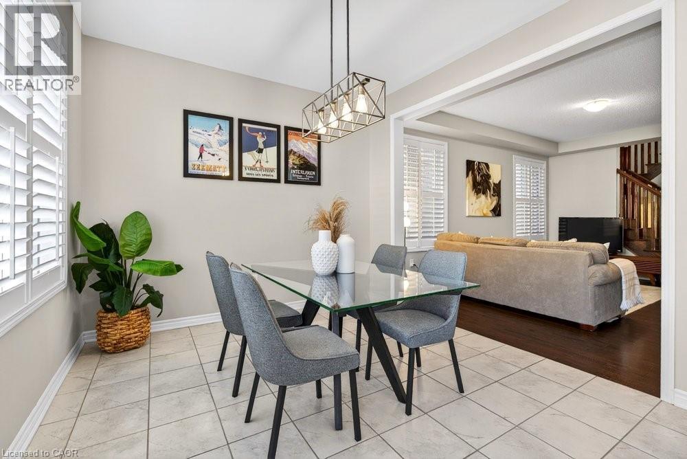 446 Grey Landing, Milton, ON - Indoor Photo Showing Dining Room