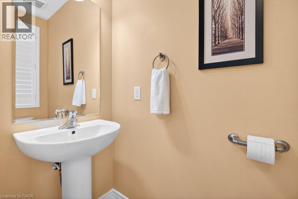 446 Grey Landing, Milton, ON - Indoor Photo Showing Bathroom