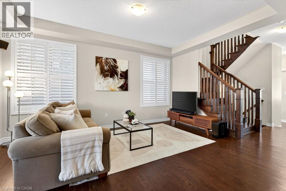 446 Grey Landing, Milton, ON - Indoor