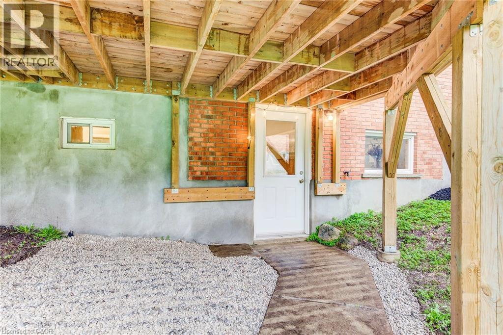 5762 8Th Line E, Ariss, ON -