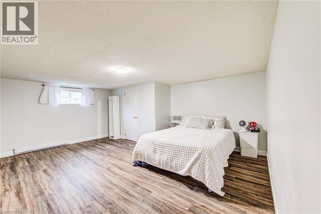 5762 8Th Line E, Ariss, ON - Indoor Photo Showing Bedroom