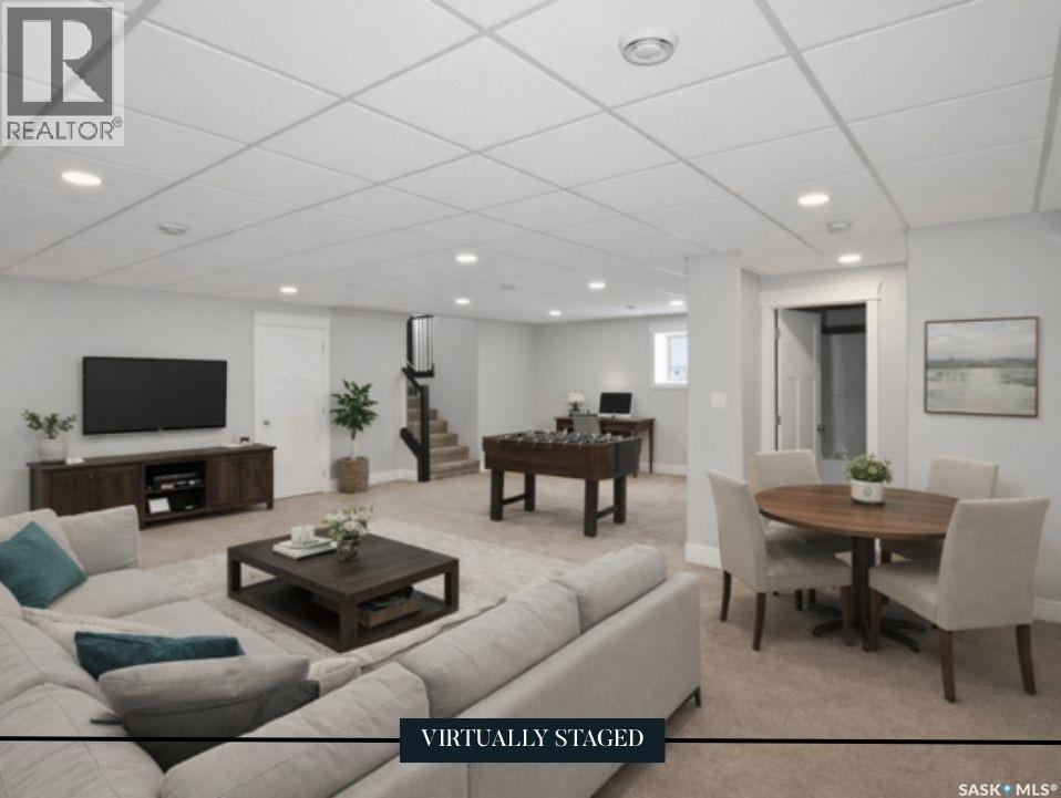 551 6Th Avenue Se, Swift Current, SK - Indoor