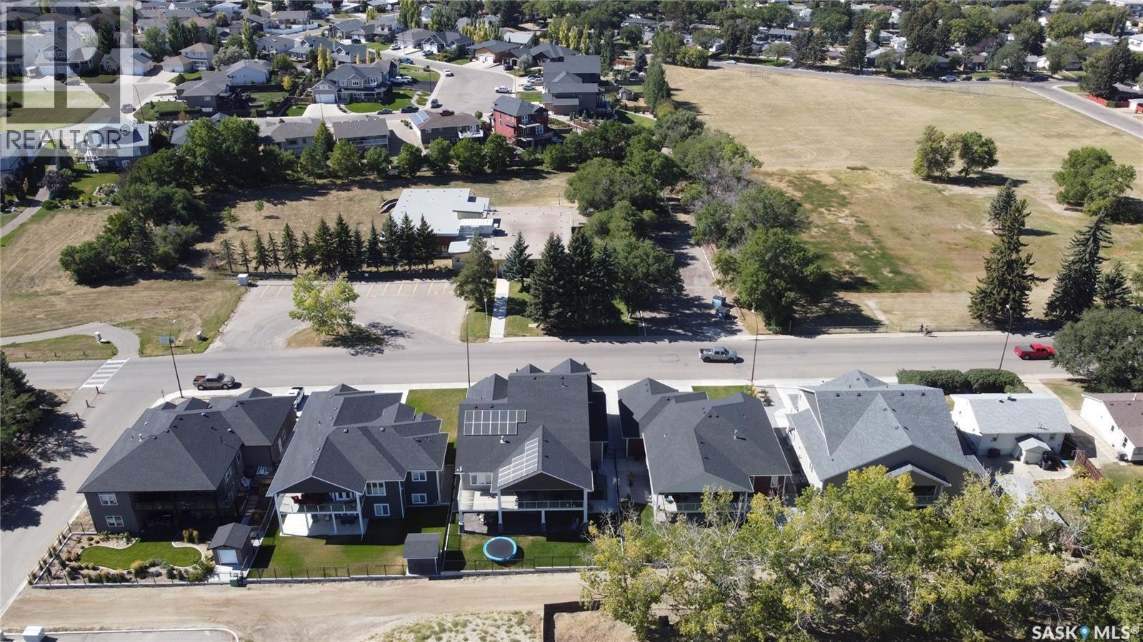 551 6Th Avenue Se, Swift Current, SK - Outdoor With View