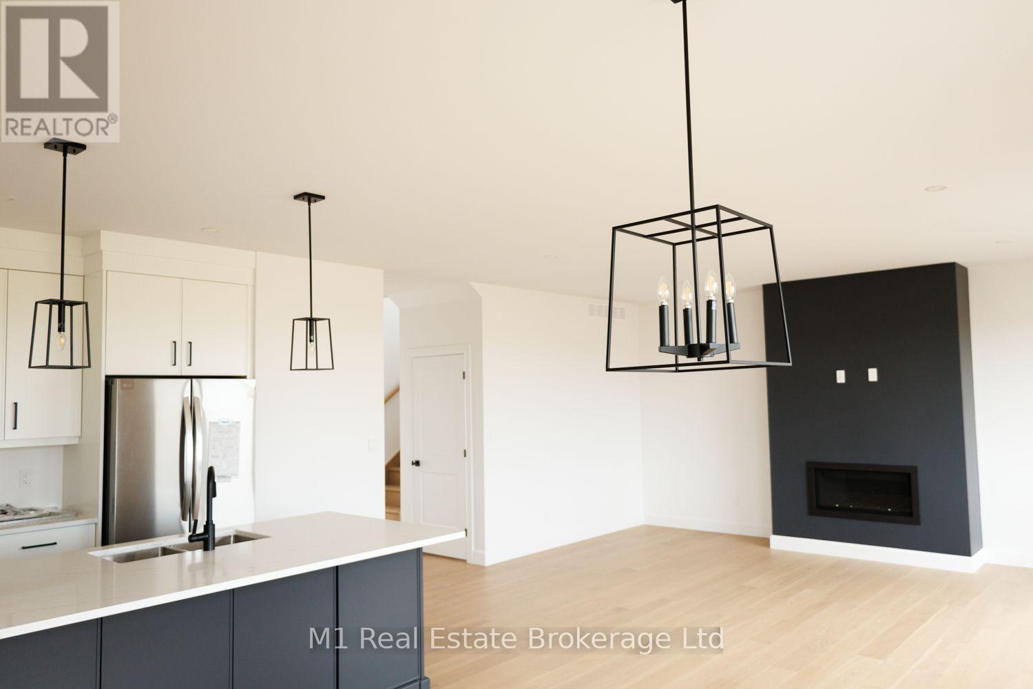 74 Bedell Drive, Mapleton, ON - Indoor Photo Showing Kitchen