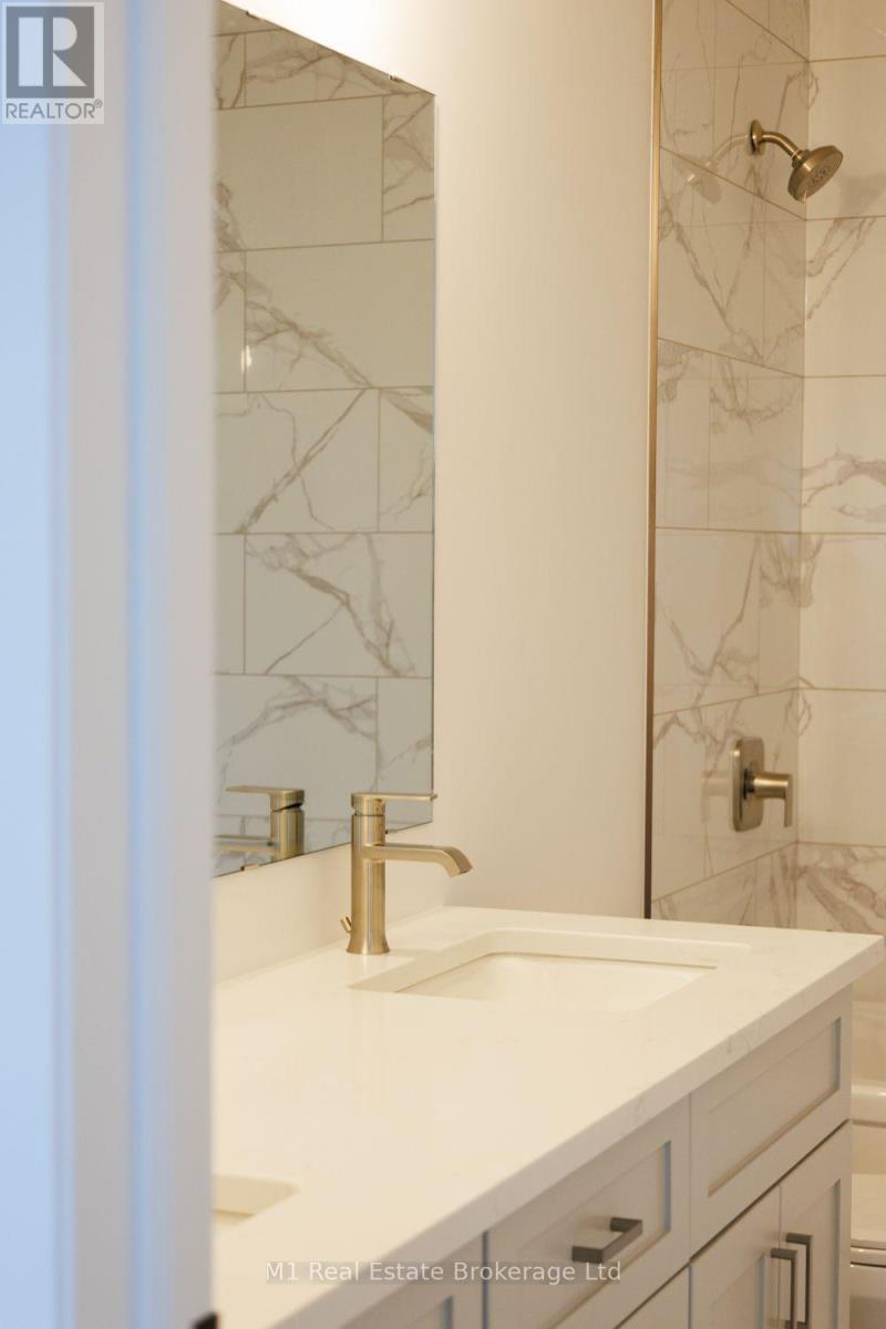74 Bedell Drive, Mapleton, ON - Indoor Photo Showing Bathroom