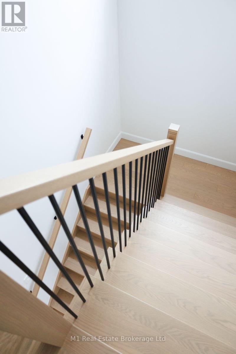 74 Bedell Drive, Mapleton, ON - Indoor Photo Showing Other Room