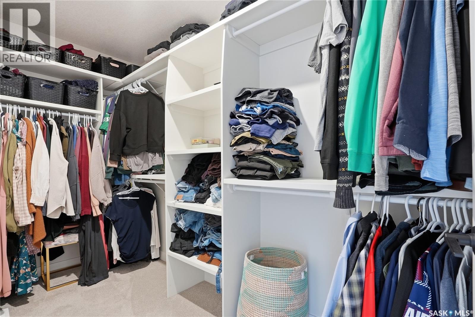 606 Delainey Road, Saskatoon, SK - Indoor With Storage