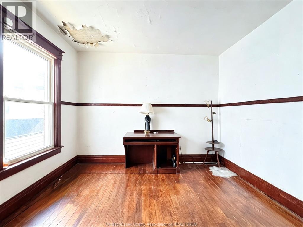 1050 Drouillard, Windsor, ON - Indoor Photo Showing Other Room