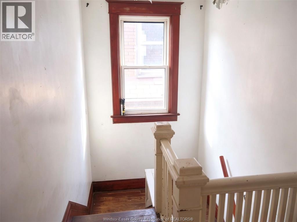 1050 Drouillard, Windsor, ON - Indoor Photo Showing Other Room