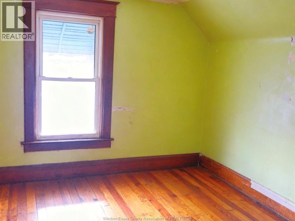 1050 Drouillard, Windsor, ON - Indoor Photo Showing Other Room