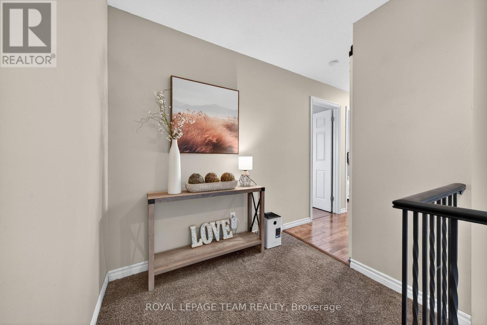 161 Springwater Drive, Ottawa, ON - Indoor Photo Showing Other Room