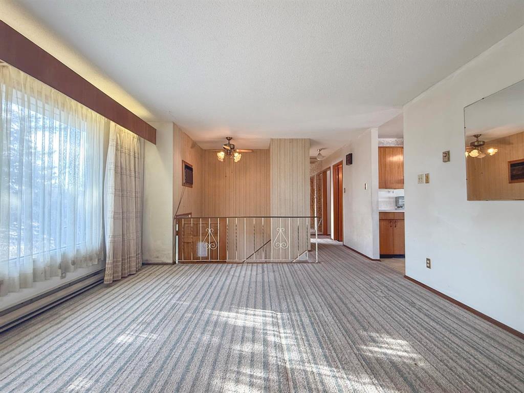 6 Aster Crescent, Brandon, MB - Indoor Photo Showing Other Room