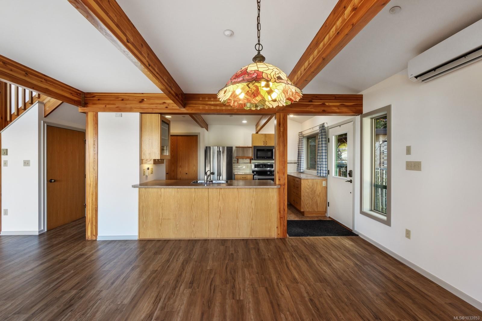 471 Windslow Rd, Comox, BC
