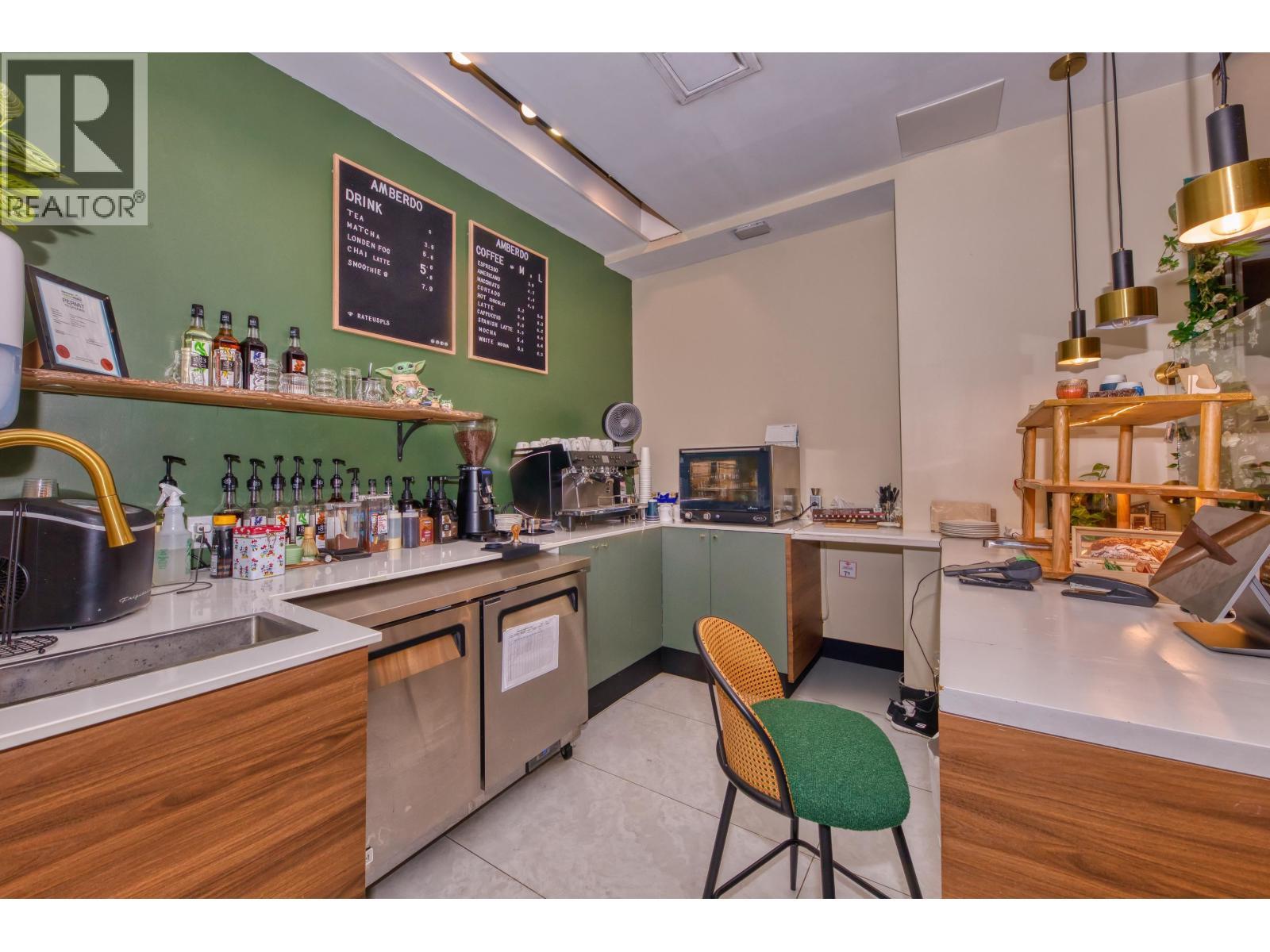 1105 Davie Street, Vancouver, BC