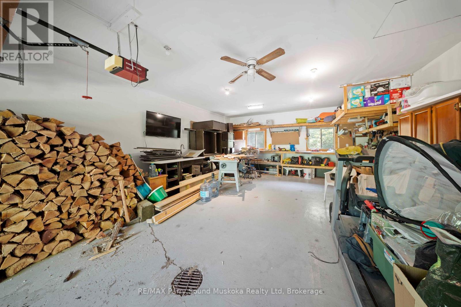 28 Black Road, Seguin, ON - Indoor