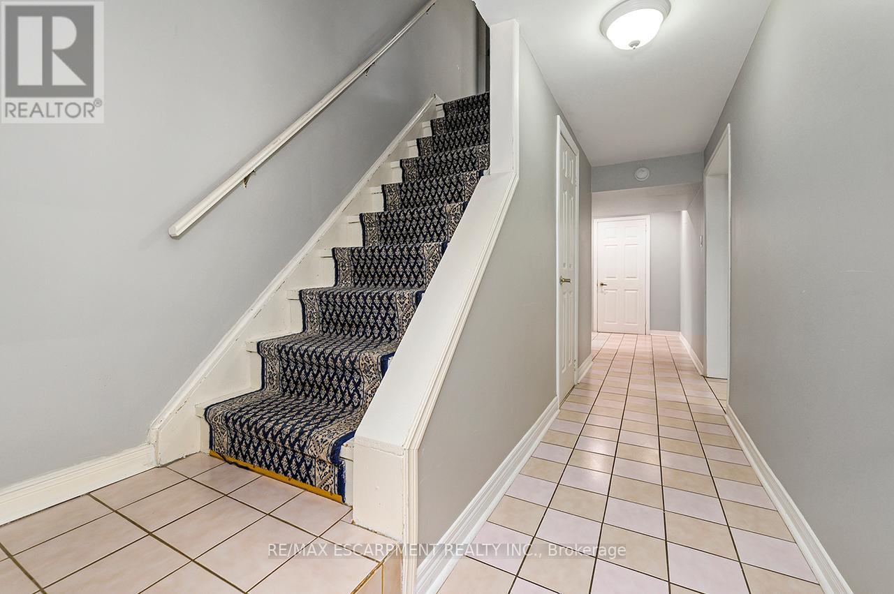 3726 Holden Crescent, Mississauga, ON - Indoor Photo Showing Other Room