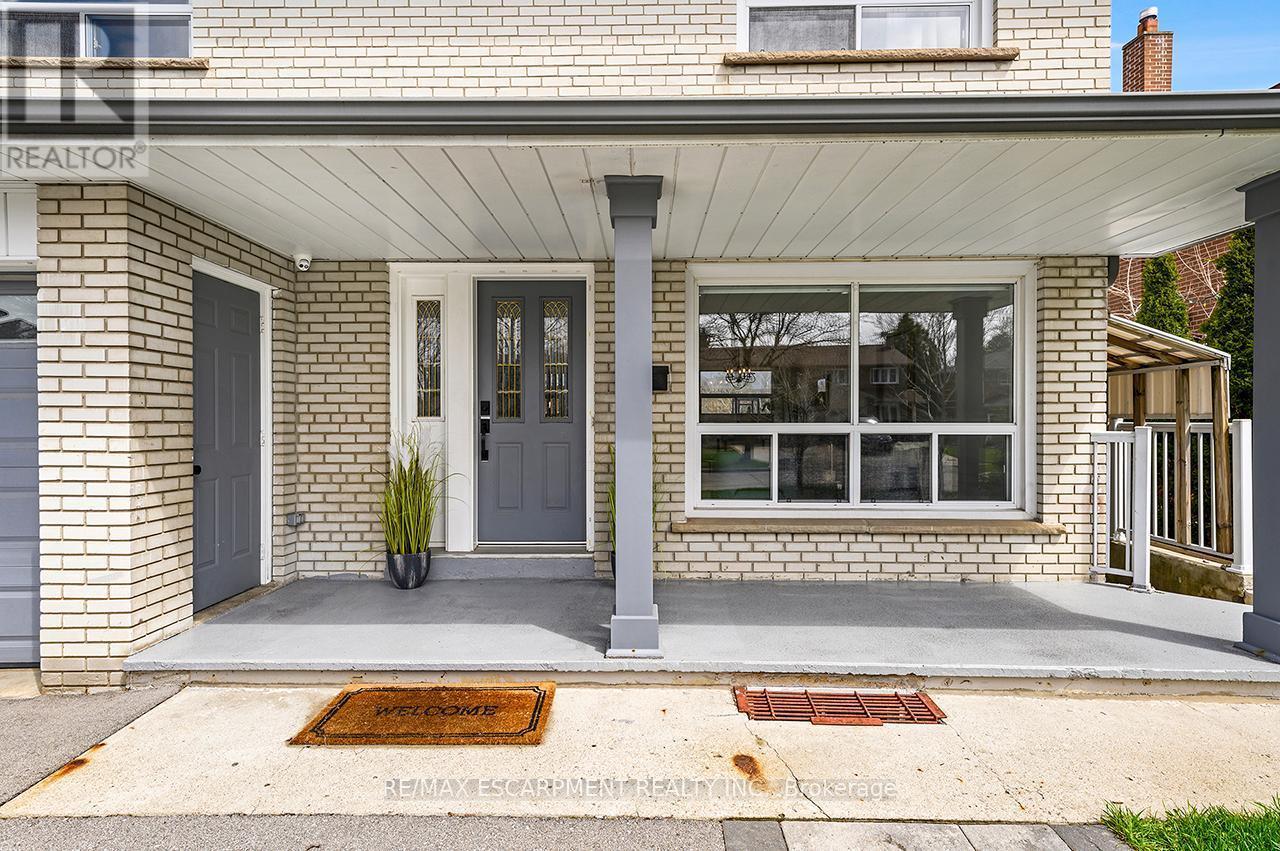 3726 Holden Crescent, Mississauga, ON - Outdoor
