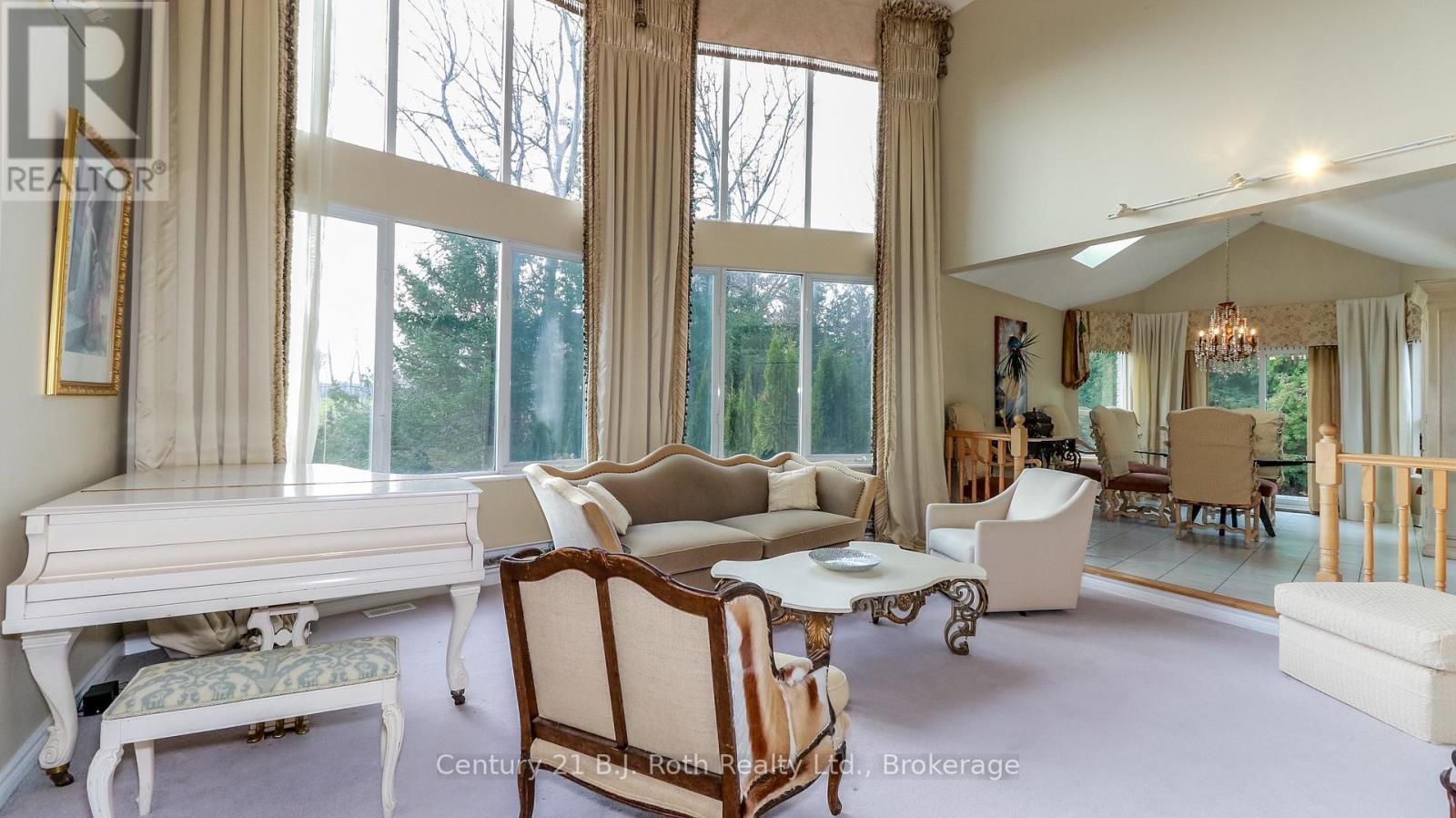 20 Grant Avenue, Tiny, ON - Indoor