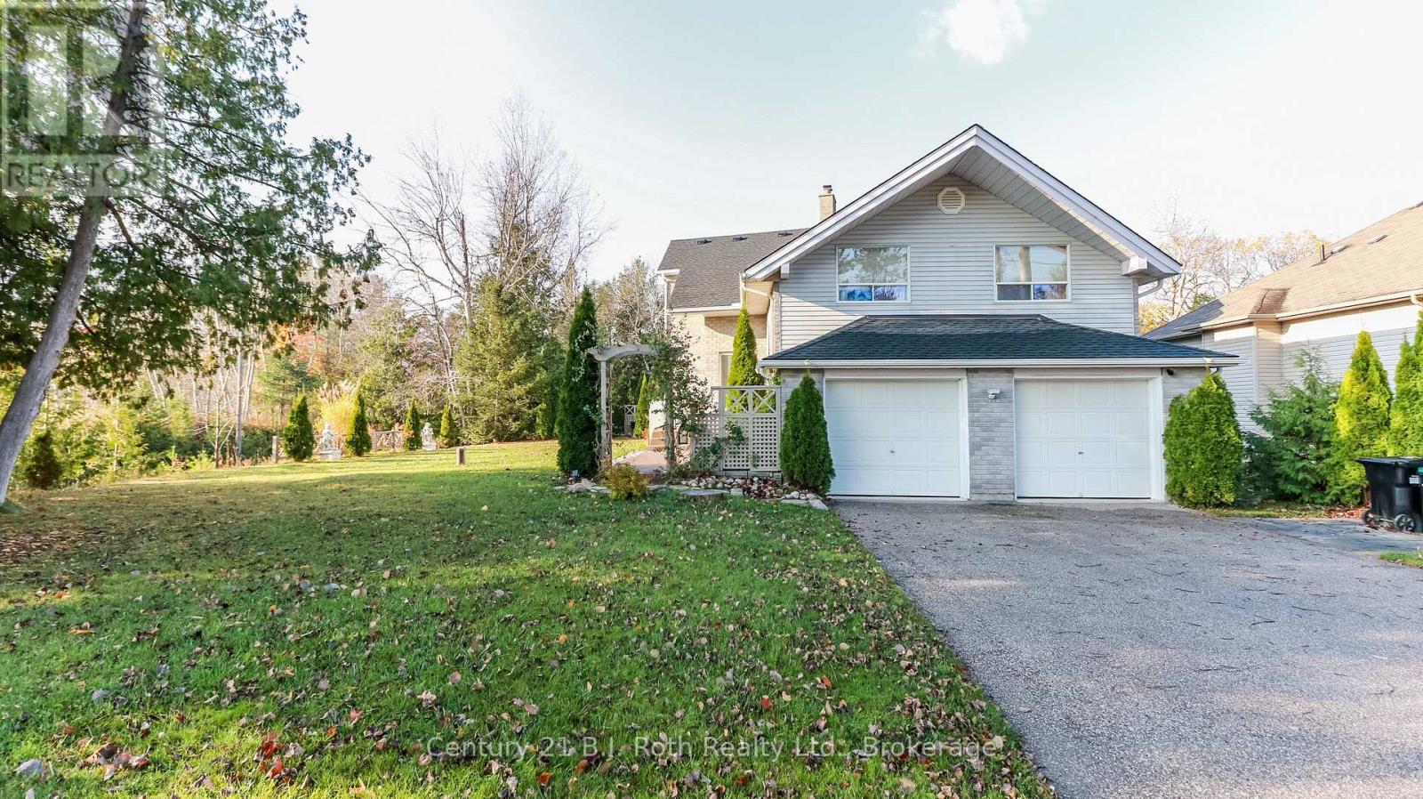 20 Grant Avenue, Tiny, ON - Outdoor