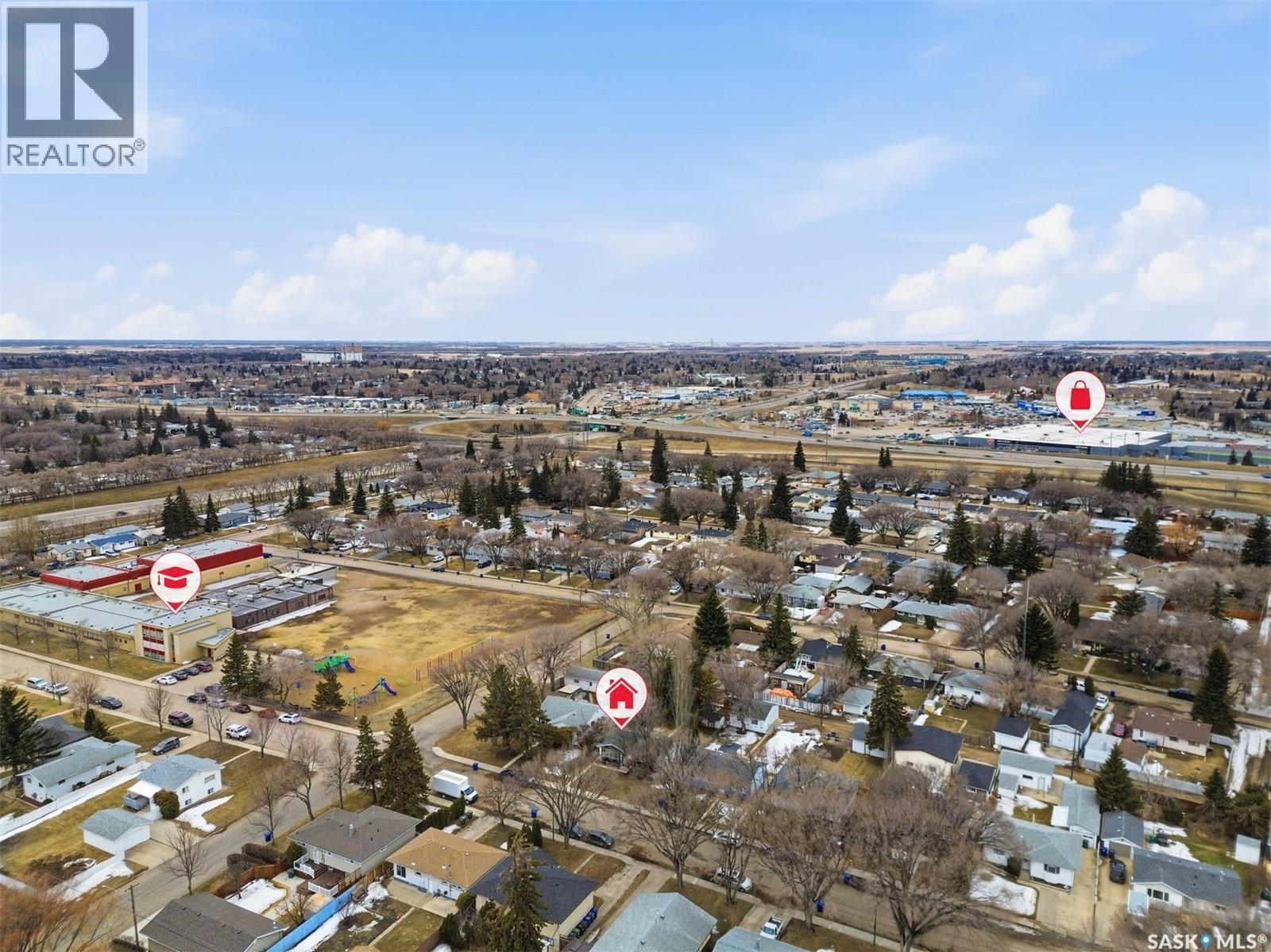 305 Montreal Avenue N, Saskatoon, SK - Outdoor With View