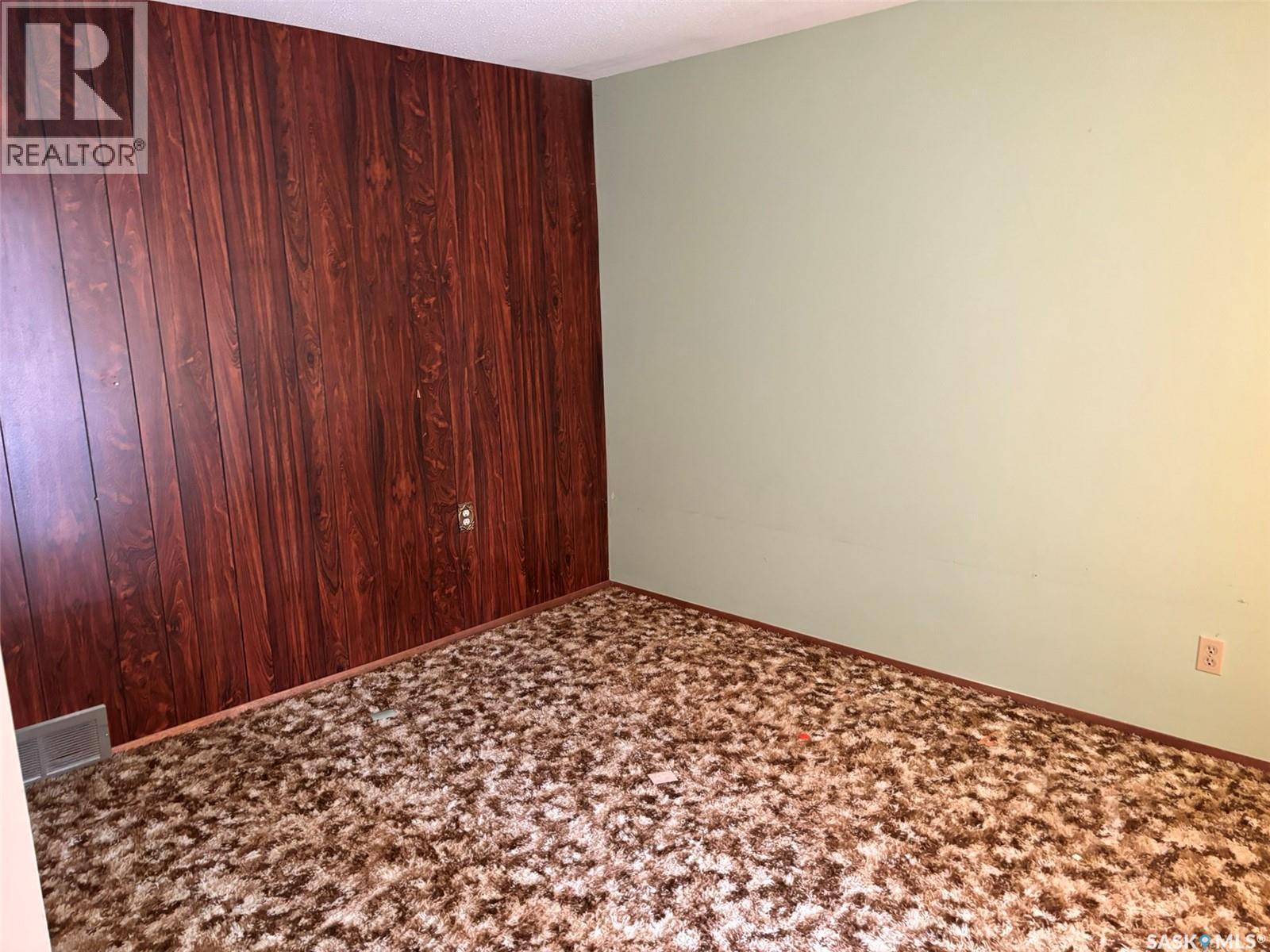 5 Malcolm Place, Saskatoon, SK - Indoor Photo Showing Other Room