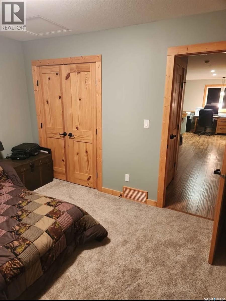 105 Francis Street, Francis, SK - Indoor Photo Showing Bedroom