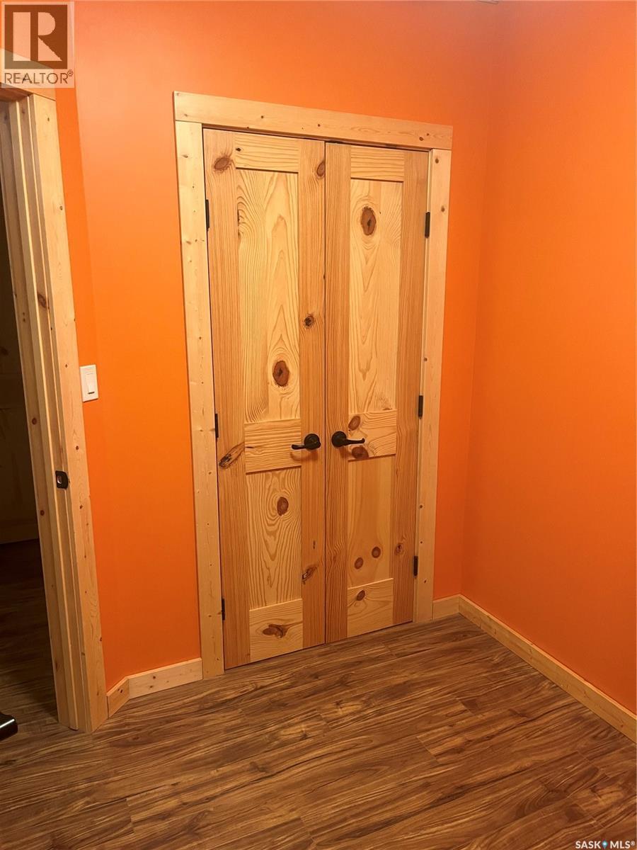 105 Francis Street, Francis, SK - Indoor Photo Showing Other Room
