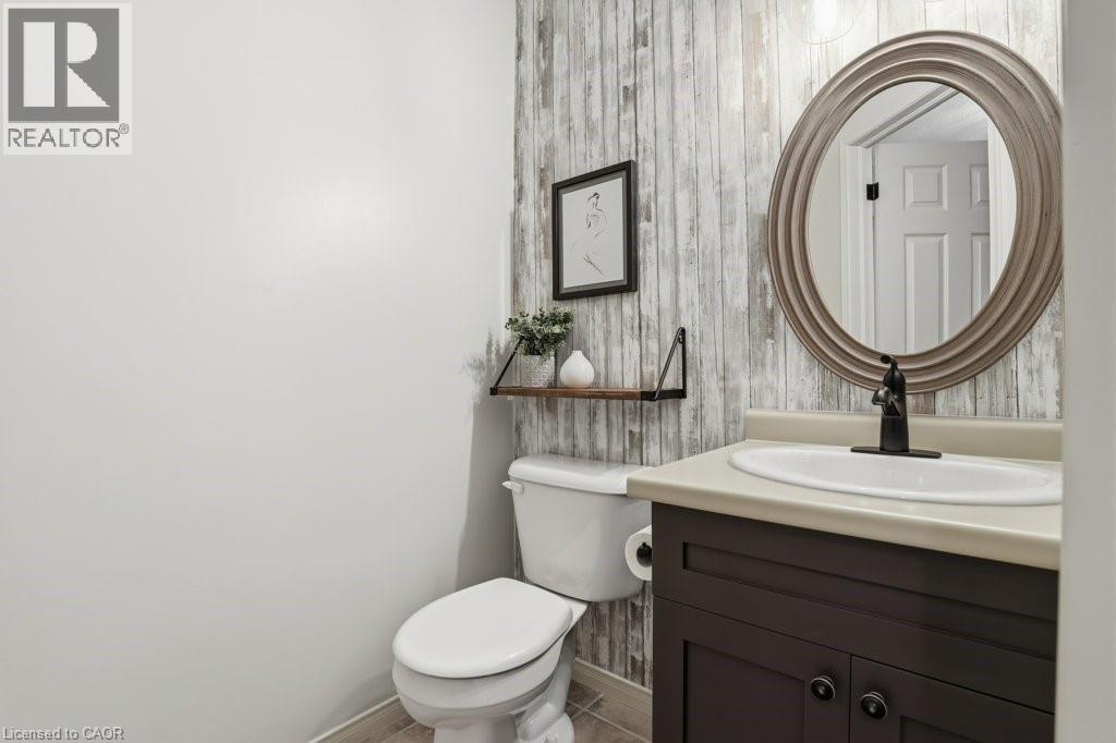 Updated mainfloor powder room - 42 Fallowfield Drive Unit# 15, Kitchener, ON - Indoor Photo Showing Bathroom