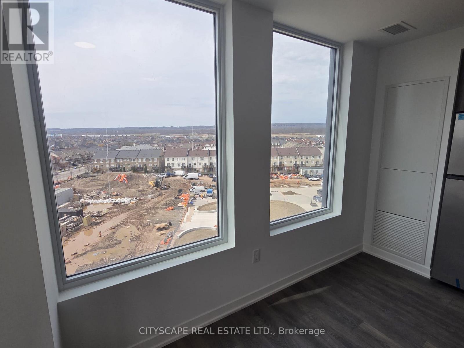 C709 - 4878 Powers Common, Burlington, ON - Indoor Photo Showing Other Room