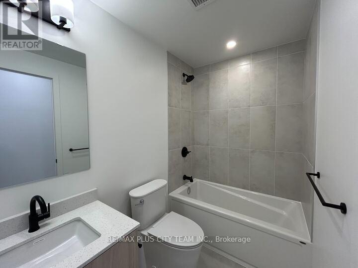 C807 - 4878 Powers Common, Burlington, ON - Indoor Photo Showing Bathroom