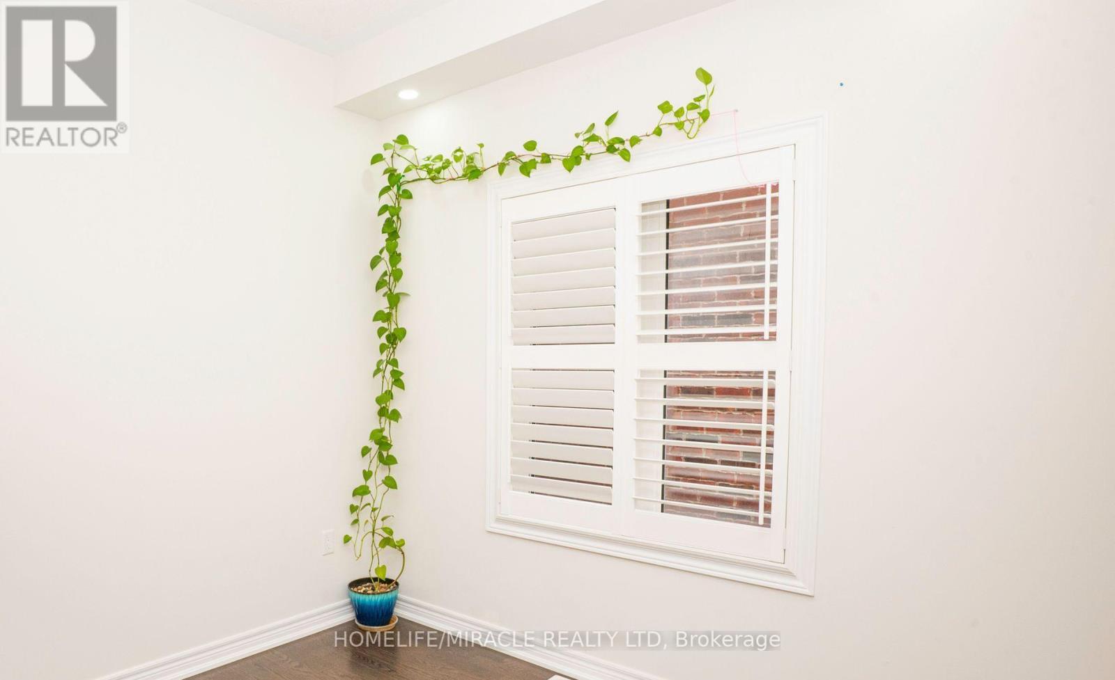 978 Barton Way, Innisfil, ON - Photo Showing Other Room