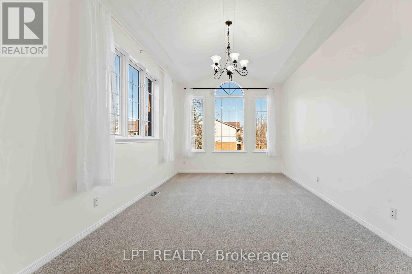 49 Pennard Way, Ottawa, ON - Indoor Photo Showing Other Room