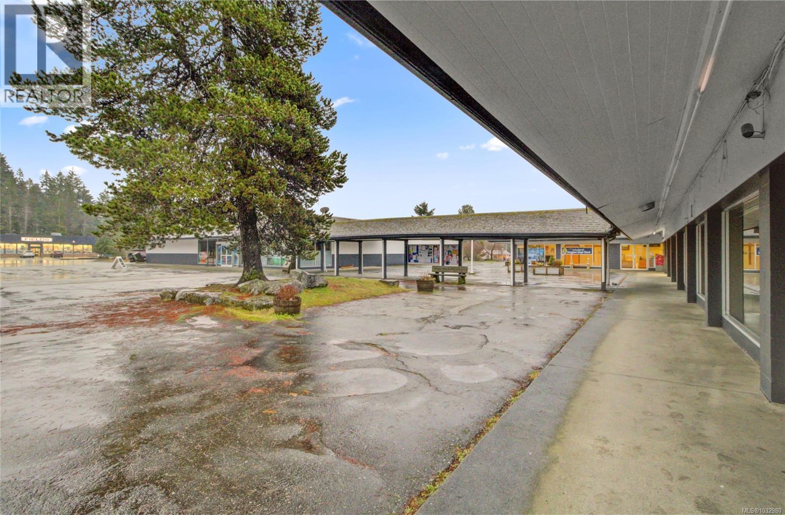375 Nimpkish Dr, Gold River, BC