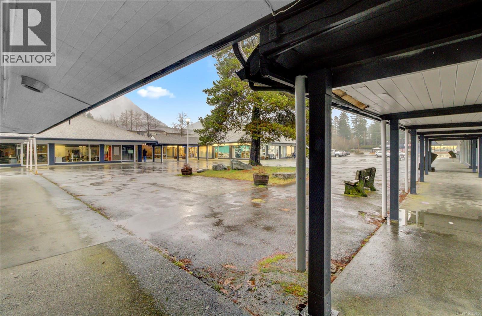 375 Nimpkish Dr, Gold River, BC