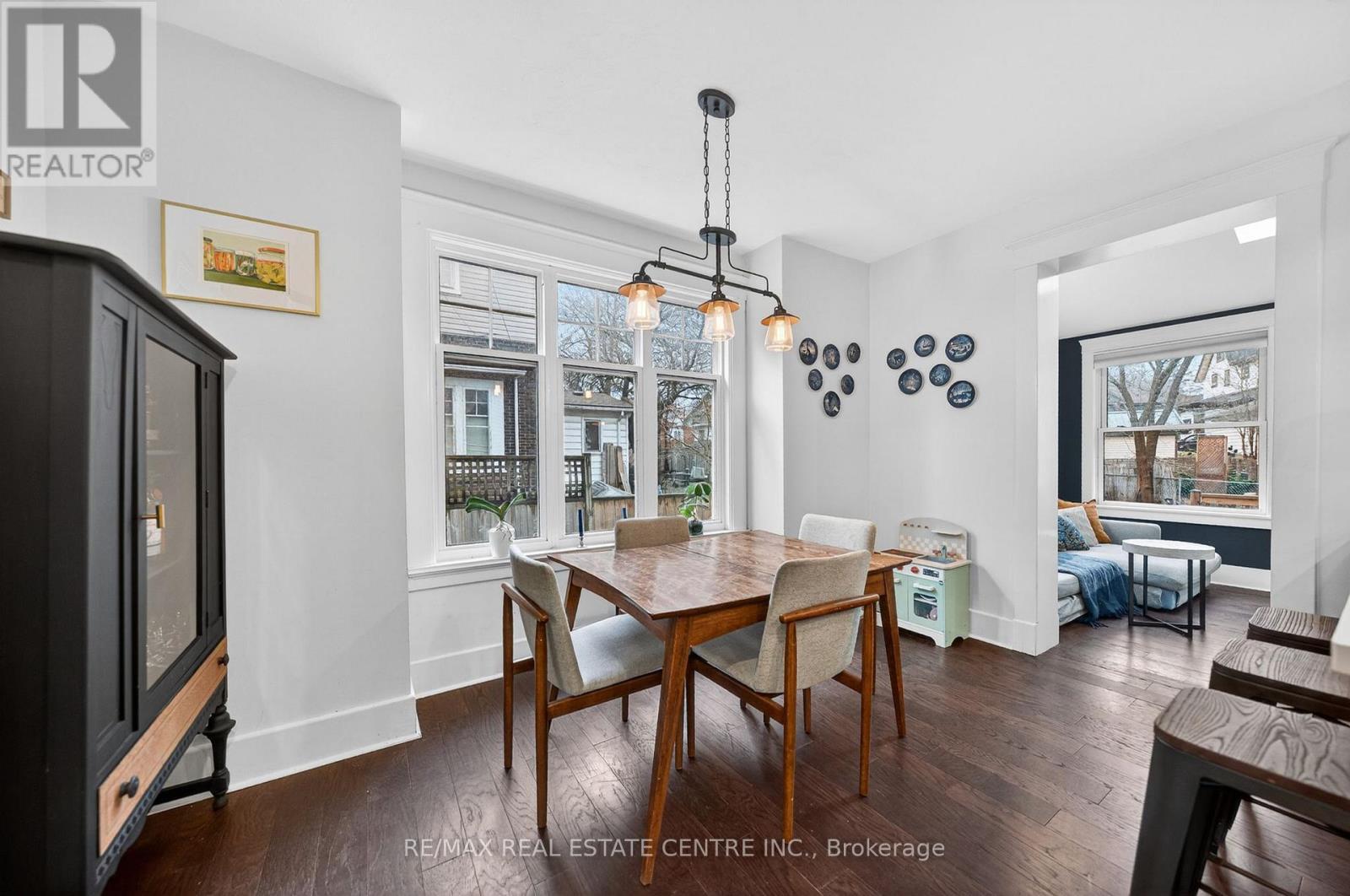 282 Park Street, Kitchener, ON - Indoor Photo Showing Dining Room