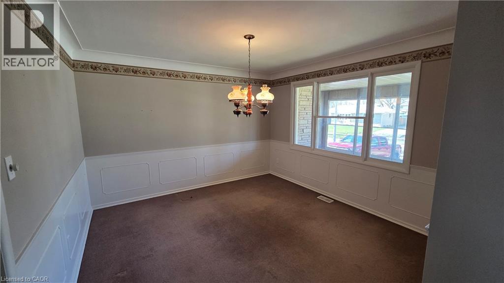 35 Bradley Drive, Kitchener, ON - Indoor Photo Showing Other Room
