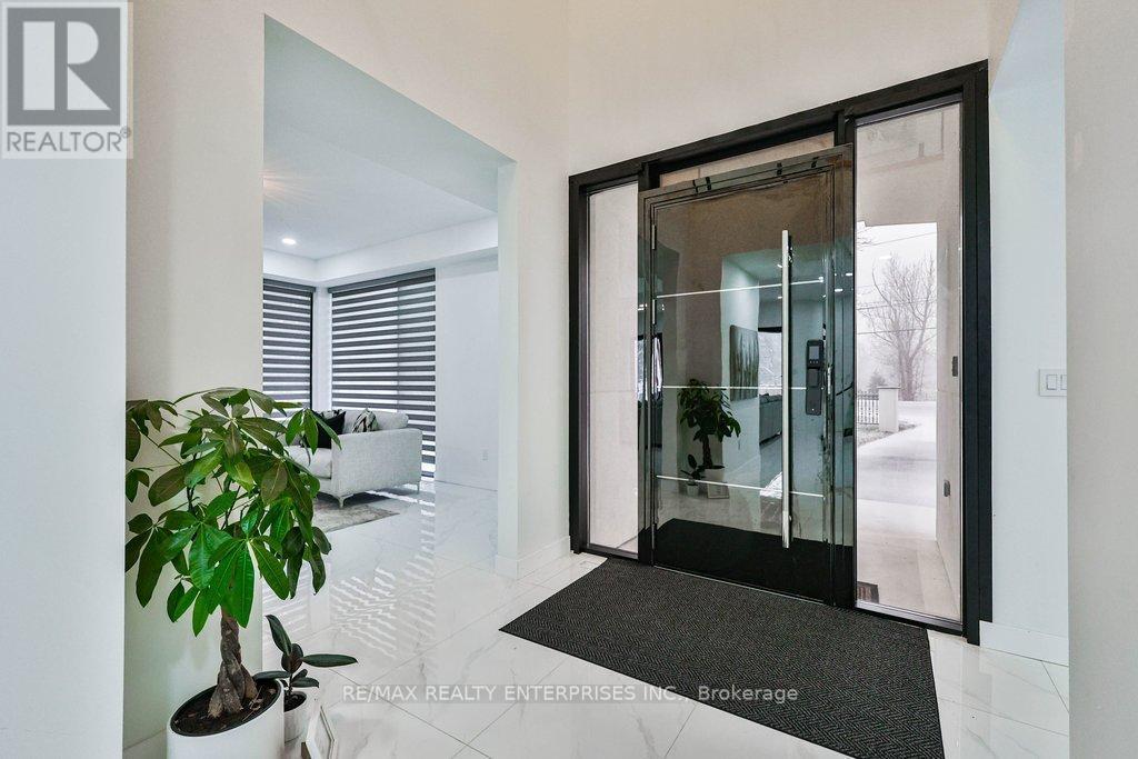 4511 Guelph Line, Burlington, ON - Photo Showing Other Room