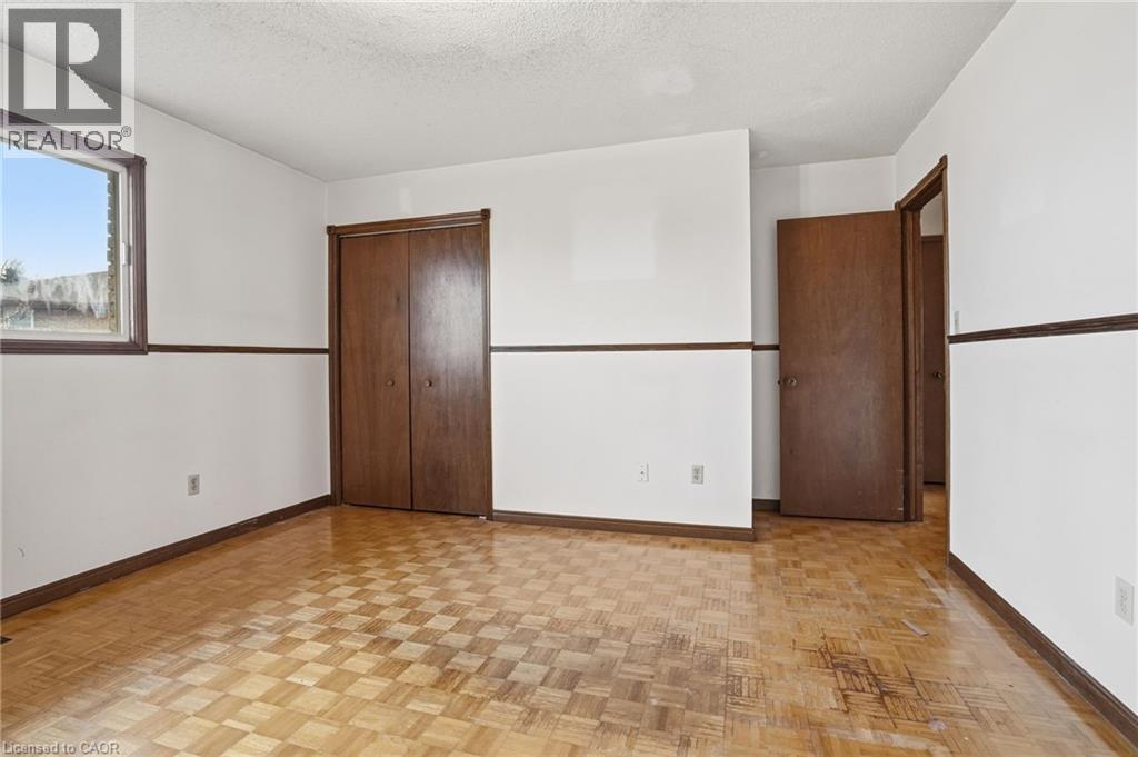 60 Rexford Drive, Hamilton, ON - Indoor