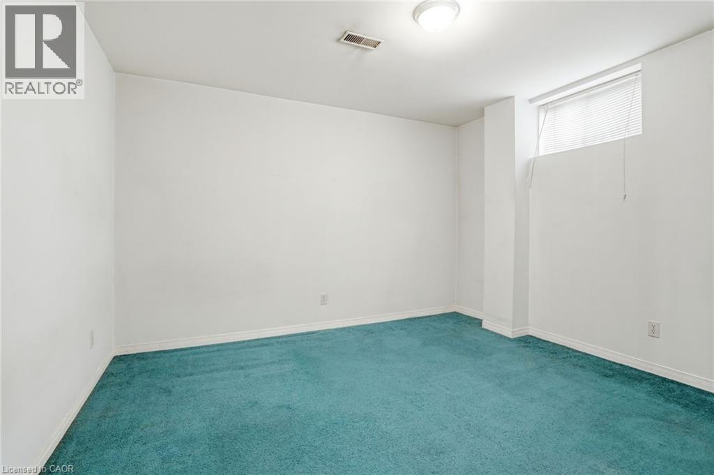 60 Rexford Drive, Hamilton, ON - Indoor Photo Showing Other Room