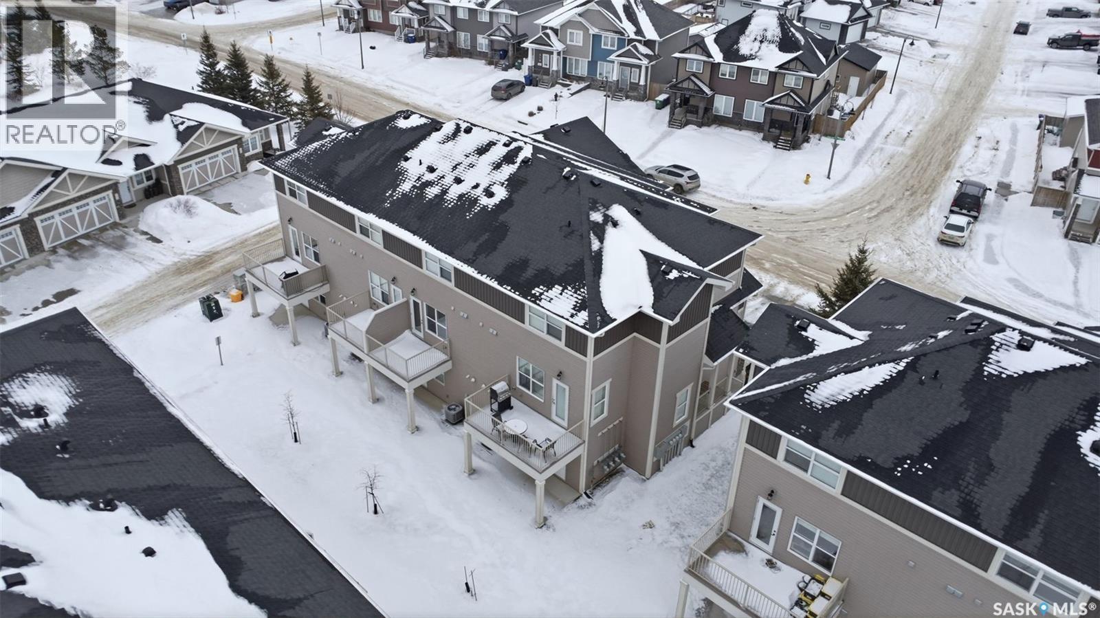 556 Pringle Crescent, Saskatoon, SK -