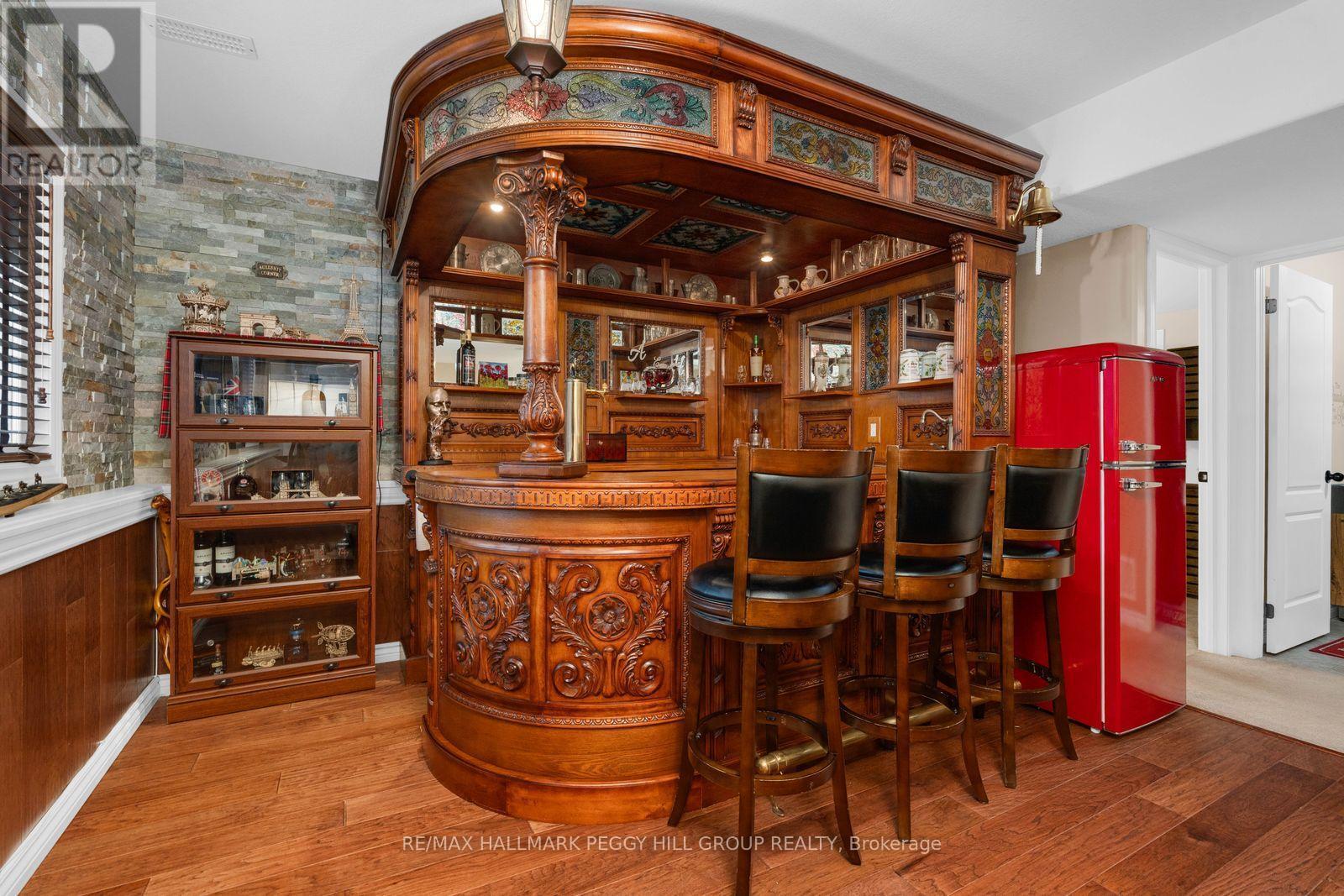 11 Red Cedar Lane, Essa, ON - Indoor