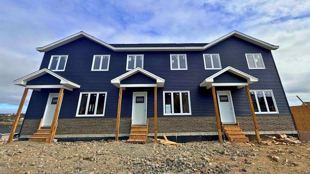 287 Paradise Road, Paradise, NL - Outdoor With Facade