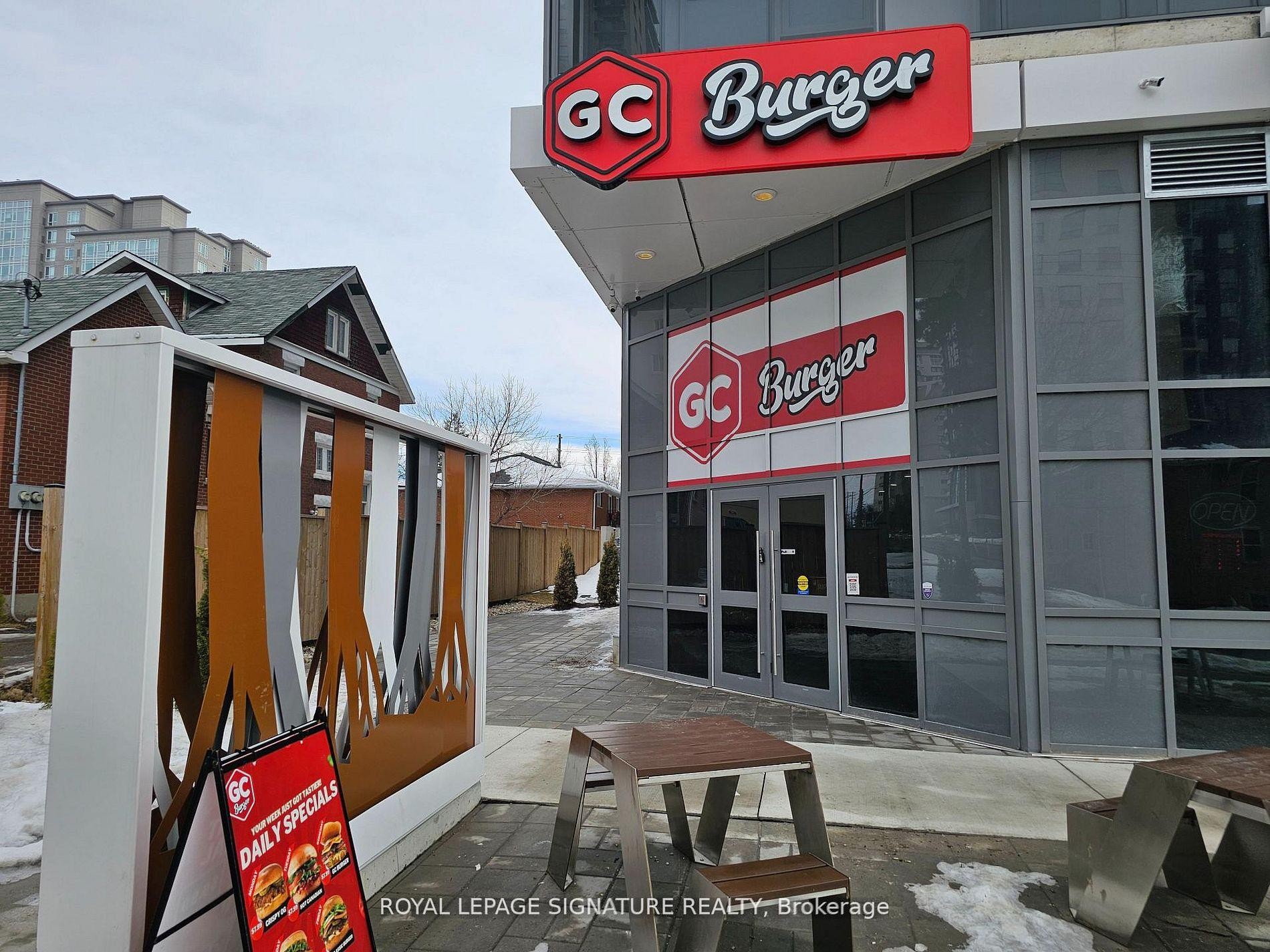 308 King Street N, Waterloo, ON
