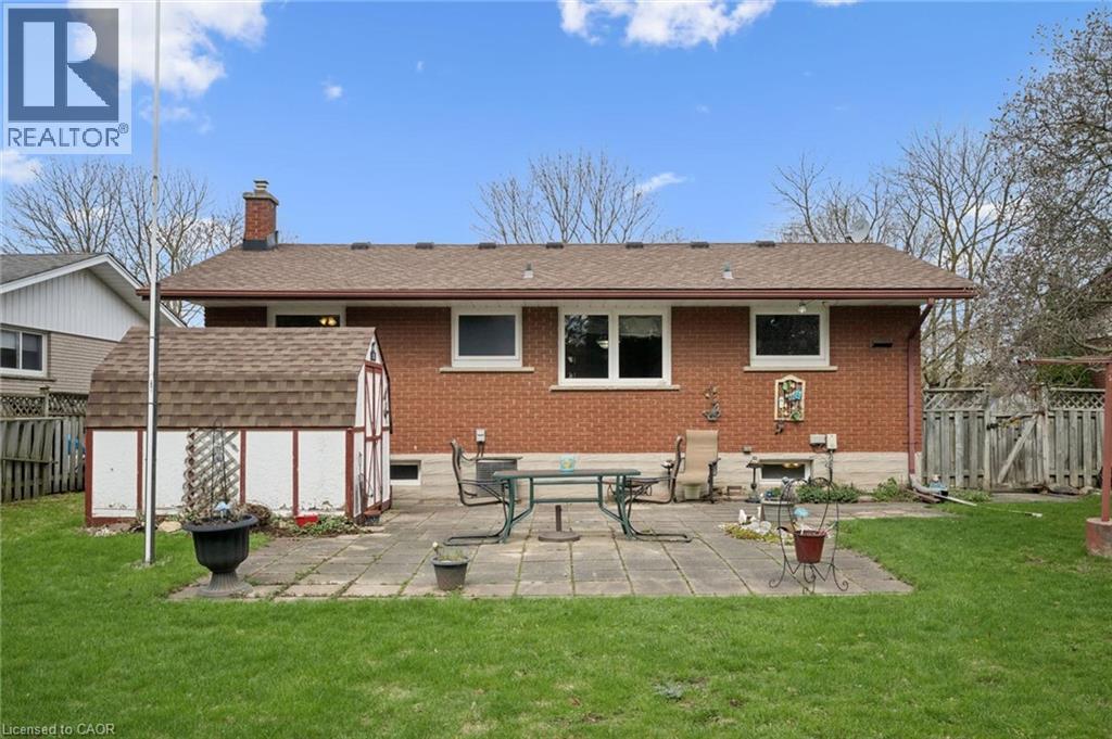 106 Ruskview Road, Kitchener, ON - Outdoor