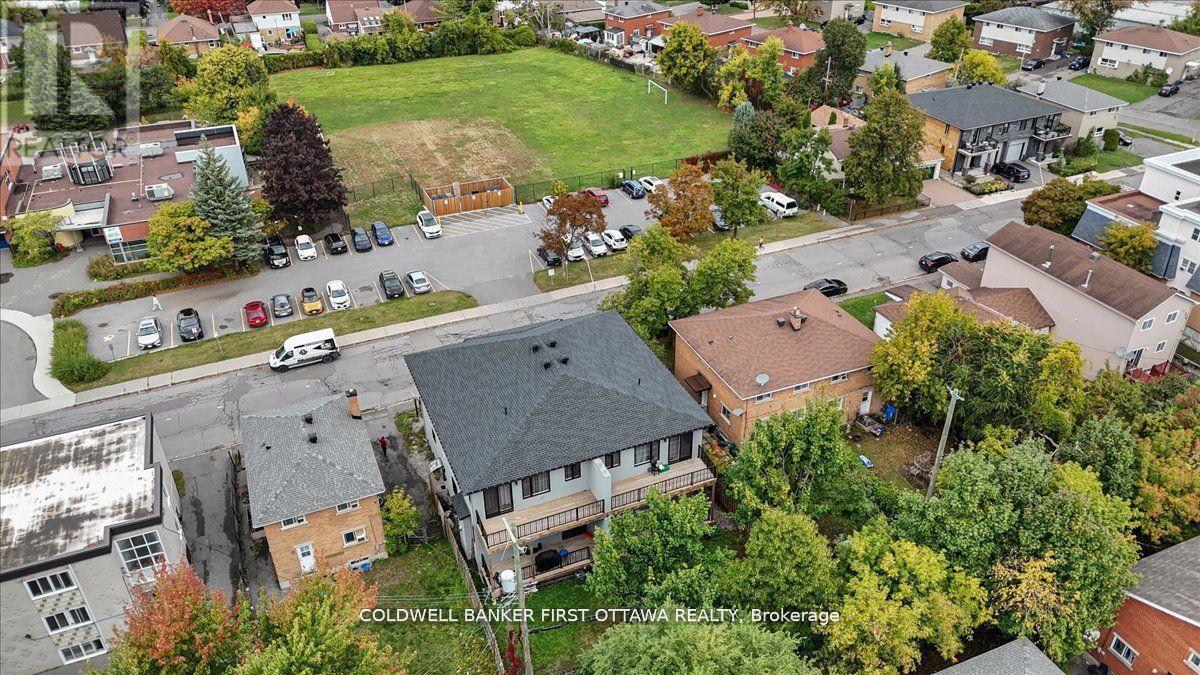 562 Queen Mary Street, Ottawa, ON - Outdoor With View
