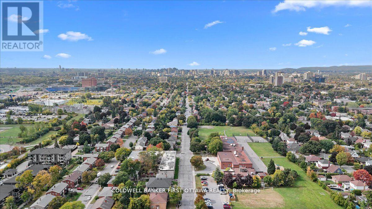 562 Queen Mary Street, Ottawa, ON - Outdoor With View