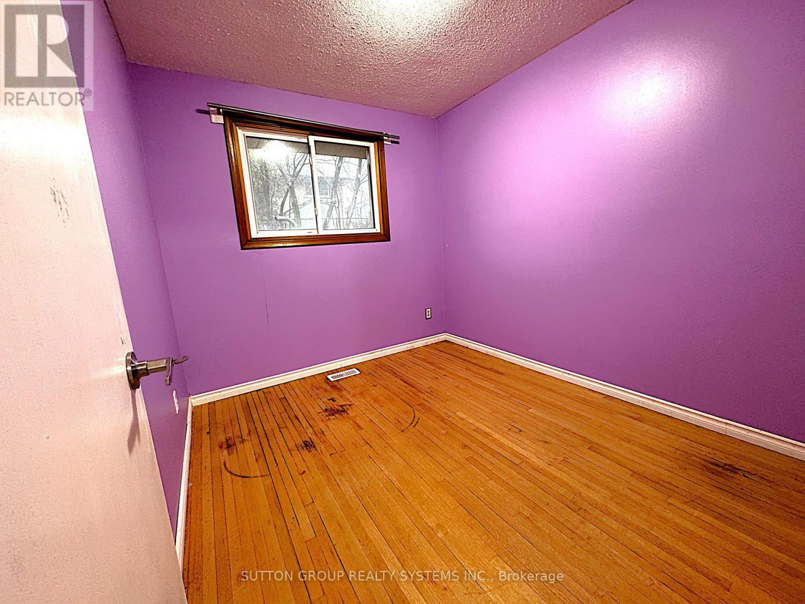 42 Ingleside Drive, Kitchener, ON - Indoor Photo Showing Other Room