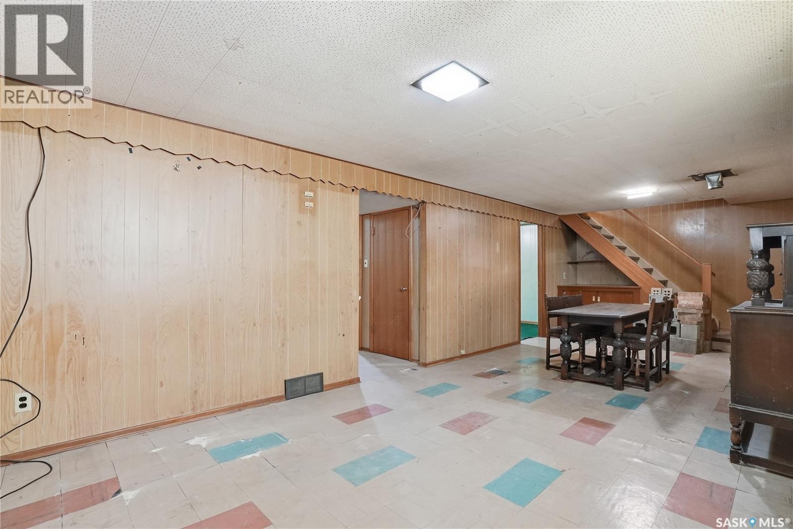 2123 St George Avenue, Saskatoon, SK - Indoor Photo Showing Other Room